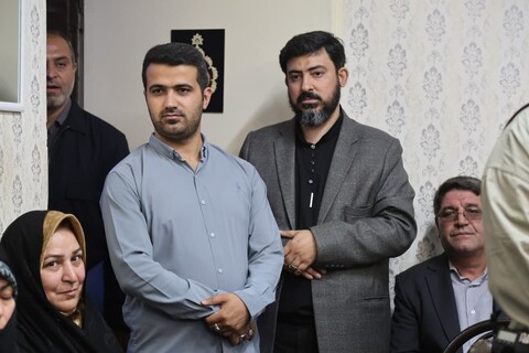 تصاویر / نشست منتخبین شبکه تبلیغ همدان با نماینده ولی فقیه در استان