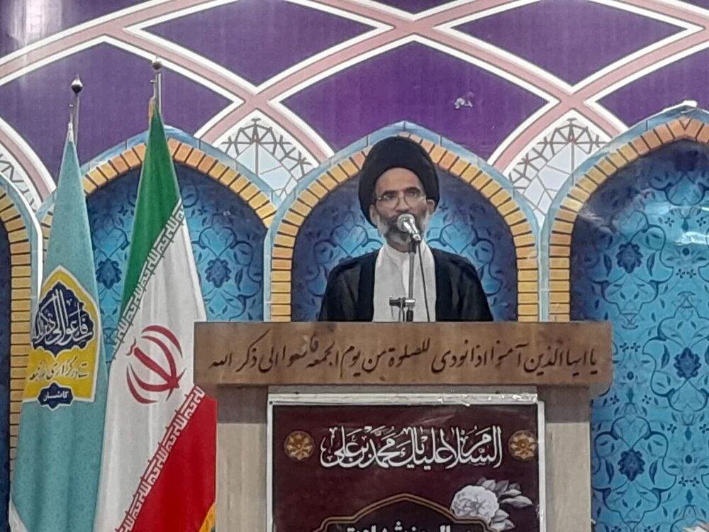 سهم بانک‌های منطقه کاشان از وام قرض‌الحسنه زیاد شود