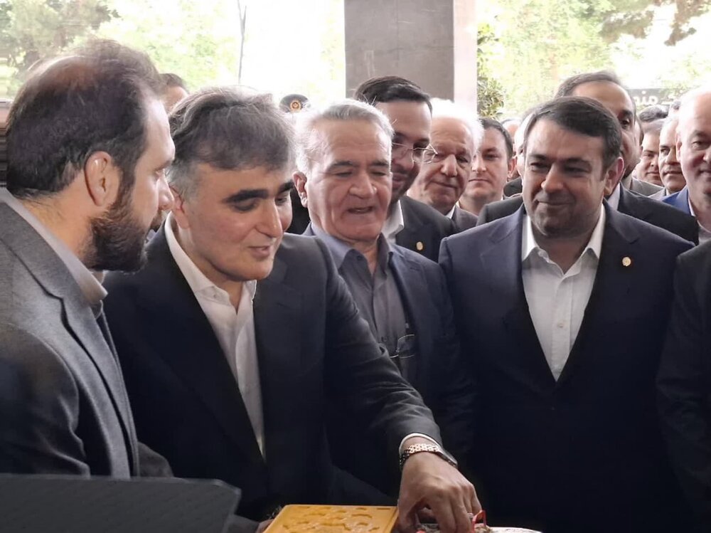 مجلس دوازدهم مدافع حقوق اجتماعی و توسعه صنعتی است