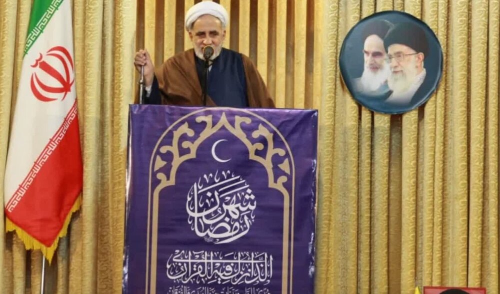 امام خمینی (ره) از هیچ‌کس جز خدا نمی‌ترسید