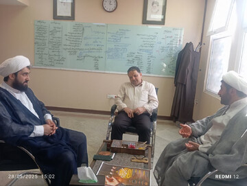 نشست تخصصی «بررسی ابعاد همایش زن، خانواده و کنشگری مسئولانه» در پژوهشگاه امر به معروف