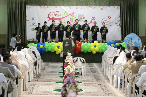 تصاویر/ جشن ازدواج ۳۲۵ زوج جوان در حرم حضرت فاطمه معصومه (س)