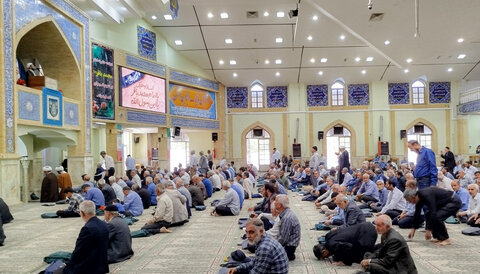 برگزاری ۱۰ میز خدمت مشاوره رایگان در نماز جمعه