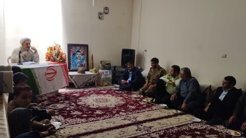 تصاویر/یادواره خانگی شهید صفی الله احمدی در شازند