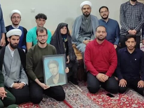 دیدار با مادر شهید نظامعلی رمضانی