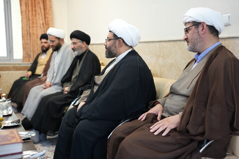 تصاویر بازدید مدیر حوزه علمیه استان تهران از مدرسه علمیه امام خمینی( ره ) ازگل