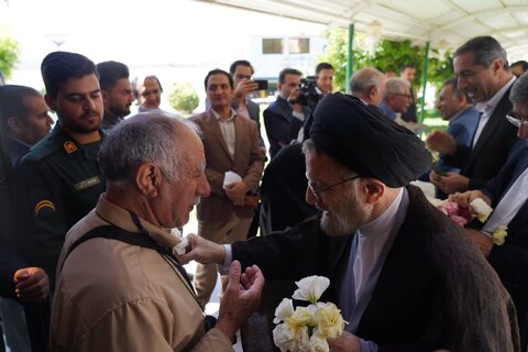 تصاویر آیین بدرقه اعزام حجاج لرستانی به سرزمین وحی از فرودگاه بین المللی خرم آباد