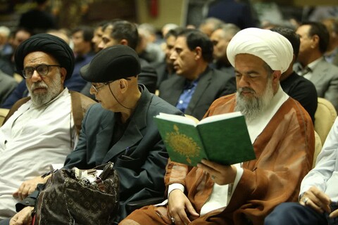 تصاویر/ مراسم ترحیم حجت الاسلام و المسلمین  یوسف پور در مسجد نور تهران