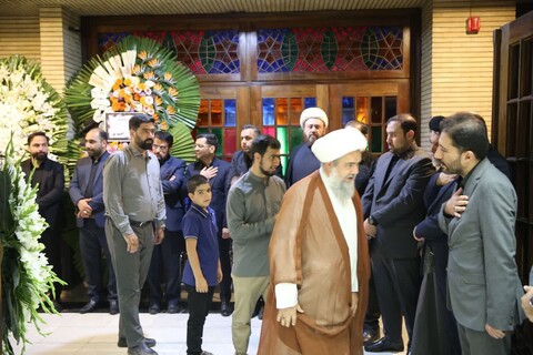 تصاویر/ مراسم ترحیم حجت الاسلام و المسلمین  یوسف پور در مسجد نور تهران