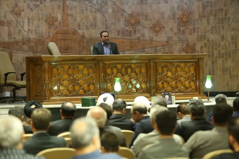 تصاویر/ مراسم ترحیم حجت الاسلام و المسلمین  یوسف پور در مسجد نور تهران