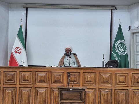 پیام رهبری برای روحانیت نقشه راهی برای بازسازی عقلانیت حوزه است