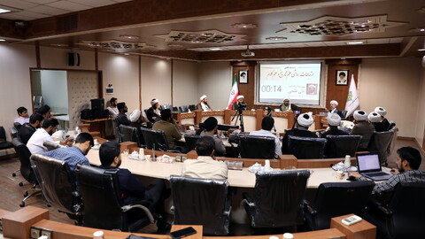 تصاویر/ نشست علمی «ارتباطات روشی علم تاریخ و علم کلام»