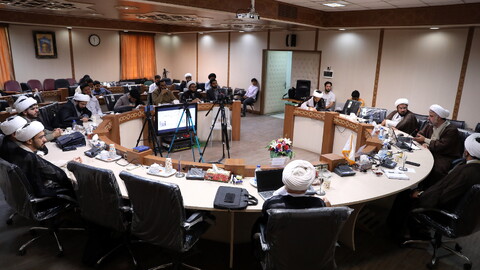 تصاویر/ نشست علمی «ارتباطات روشی علم تاریخ و علم کلام»