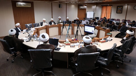 تصاویر/ نشست علمی «ارتباطات روشی علم تاریخ و علم کلام»