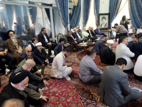 تصاویر/ نشست هم اندیشی مسئولان ستاد مرکزی بزرگداشت امام خمینی(ره)