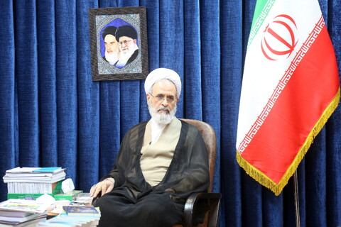 تصاویر/ دیدار اعضاء دبیرخانه کنگره بین المللی علامه بهابادی یزدی با مدیر حوزه های علمیه