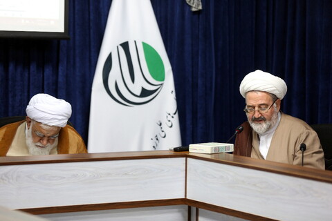 تصاویر/ نشست شورای علمی کنگره امناء الرسل