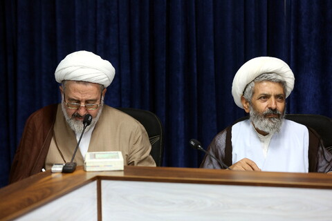 تصاویر/ نشست شورای علمی کنگره امناء الرسل