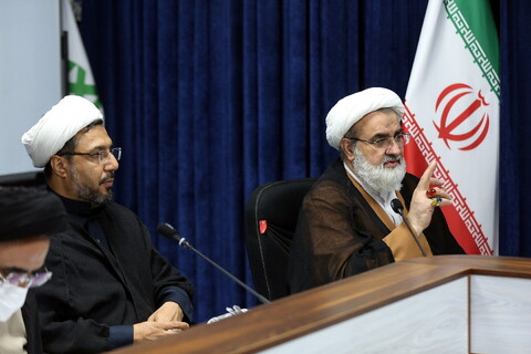 تصاویر/ نشست شورای علمی کنگره امناء الرسل