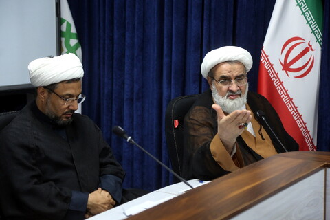 تصاویر/ نشست شورای علمی کنگره امناء الرسل