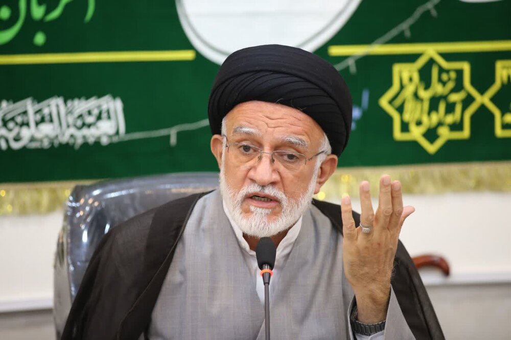 با هنجارشکنان و مخلان امنیت بدون مسامحه برخورد شود