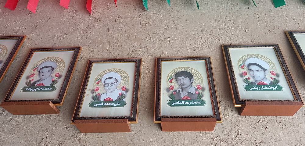 تصاویر/ یادمان شهدای روحانیت مدرسه علمیه المهدی(عج) آران و بیدگل