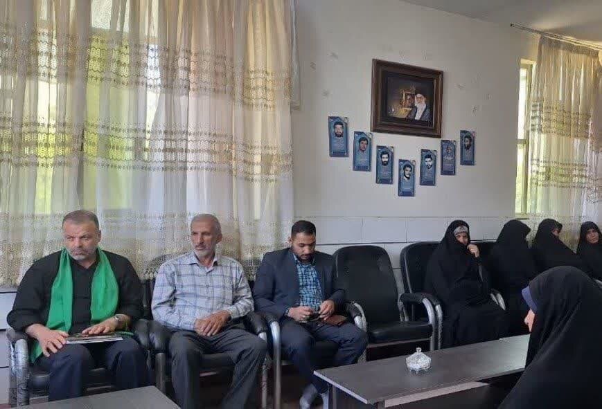 جلسه تقویت آموزش و کادرسازی امر به معروف و نهی از منکر در شازند برگزار شد+عکس