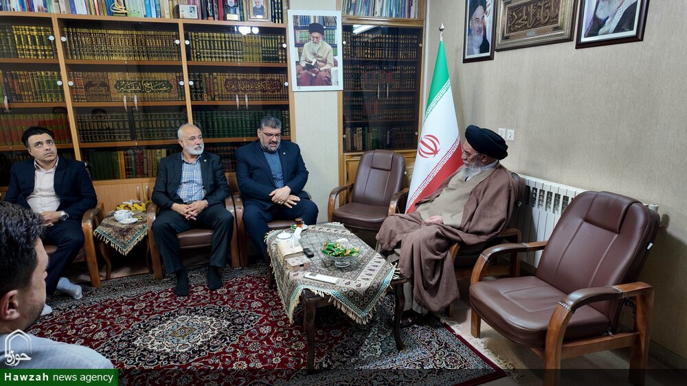 بیشتر مردم از مسائل حقوقی و قضایی اطلاع ندارند/ مسائل حقوقی جزئی را به مردم آموزش دهند