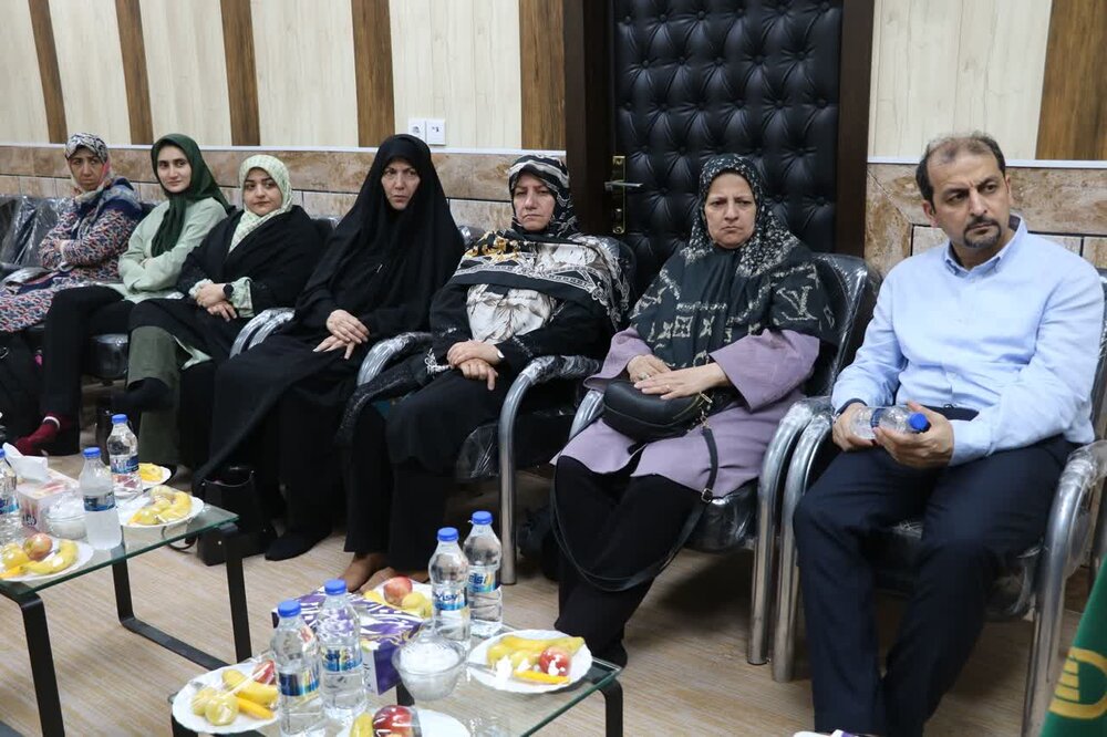 امام جمعه شهرستان خمیر از خدمات گروه جهادی پزشکی موسسه راه ایمان قدردانی کرد+تصاویر