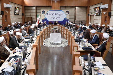 فیلم | قرائت بیانیه پایانی اجلاسیه مدیران حوزه های علمیه