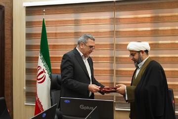 امضای تفاهم نامه همکاری مدیرکل تبلیغات اسلامی خوزستان با اداره کل راه آهن جنوب