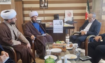 دین و فرهنگ دو بال پرواز جامعه به سمت سعادت و خوشبختی است+ عکس