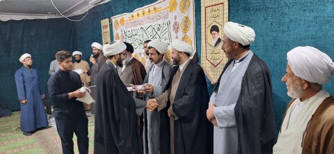 ممتازین پایه ۱ تا ۱۰ مدرسه علمیه علی بن موسی الرضا (ع)  یاسوج تجلیل شد