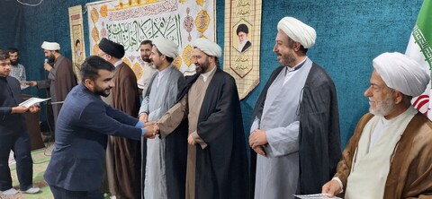 ممتازین پایه ۱ تا ۱۰ مدرسه علمیه علی بن موسی الرضا (ع)  یاسوج تجلیل شد