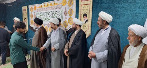 ممتازین پایه ۱ تا ۱۰ مدرسه علمیه علی بن موسی الرضا (ع)  یاسوج تجلیل شد