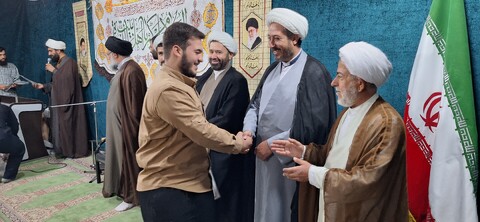 ممتازین پایه ۱ تا ۱۰ مدرسه علمیه علی بن موسی الرضا (ع)  یاسوج تجلیل شد