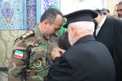 تصاویر|حضور خادمان رضوی در گروه 44 توپخانه نزاجا