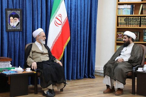 تصاویر/ دیدار اعضای ستاد راهبری جمعیت حوزه‌های علمیه با آیت الله اعرافی