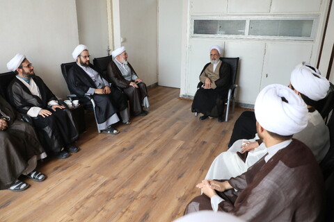 تصاویر/ دیدارمدیر و معاونین حوزه علمیه آذربایجان غربی با آیت الله اعرافی