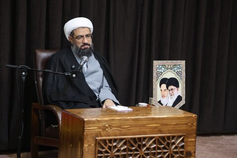 تصاویر / / آیین تکریم و معارفه مدیر دفتر نمایندگی کانون‌های خدمت آستان قدس رضوی استان همدان