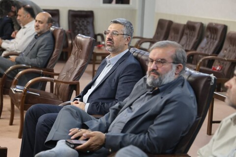 تصاویر / / آیین تکریم و معارفه مدیر دفتر نمایندگی کانون‌های خدمت آستان قدس رضوی استان همدان