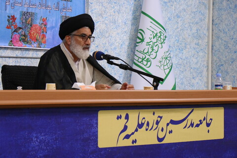 تصاویر/ گردهمایی ائمه جماعات مساجد استان قم