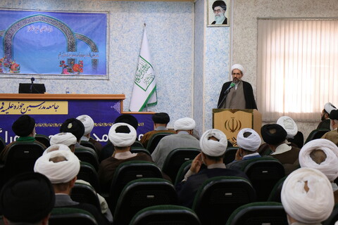 تصاویر/ گردهمایی ائمه جماعات مساجد استان قم