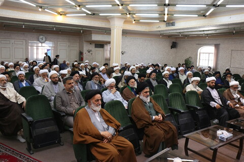 تصاویر/ گردهمایی ائمه جماعات مساجد استان قم