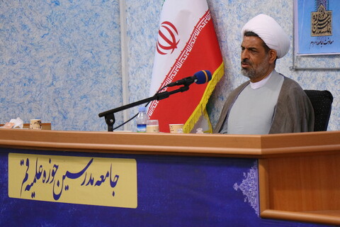 تصاویر/ گردهمایی ائمه جماعات مساجد استان قم