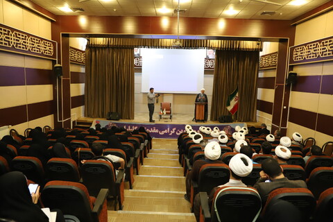 تصاویر/ نشست تخصصی دانش افزایی غدیر در شهرستان قروه