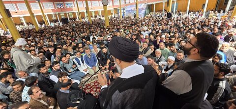 مرحوم آیت اللہ آغا سید محمد باقر ؒ الموسوی کے چہلم کے مناسبت سے مرکزی امام باڑہ بڈگام میں مجلس عزا