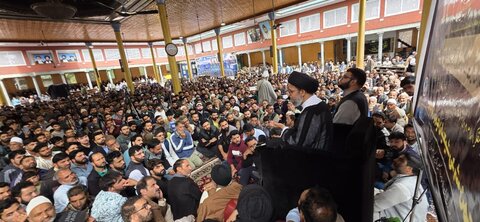 مرحوم آیت اللہ آغا سید محمد باقر ؒ الموسوی کے چہلم کے مناسبت سے مرکزی امام باڑہ بڈگام میں مجلس عزا