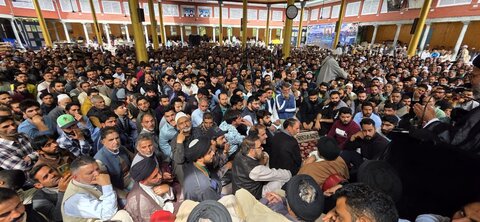 مرحوم آیت اللہ آغا سید محمد باقر ؒ الموسوی کے چہلم کے مناسبت سے مرکزی امام باڑہ بڈگام میں مجلس عزا