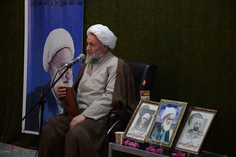تصاویر/ آیین نکوداشت 80 سال مجاهدت آیت الله شیخ عزیزالله خسروی در خوی